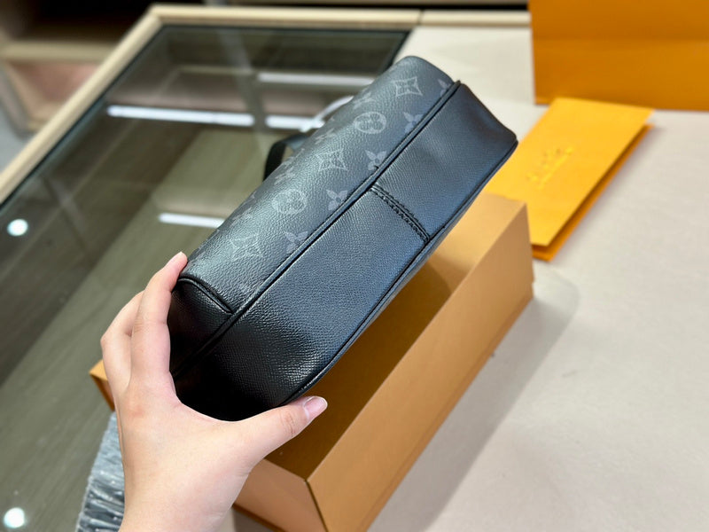 Franco Shops - Louis Vuittons - 14922