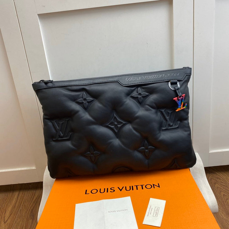 Franco Shops - Louis Vuittons - 15515