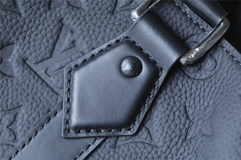 Franco Shops - Louis Vuittons - 9787