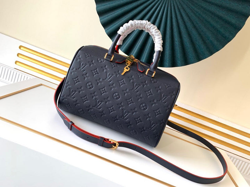 Franco Shops - Louis Vuittons - 15217