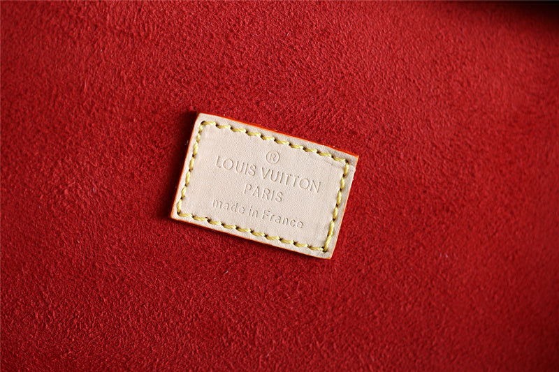 Franco Shops - Louis Vuittons - 9537