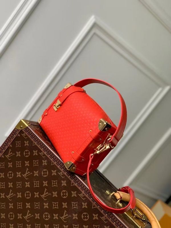 Franco Shops - Louis Vuittons - 15600