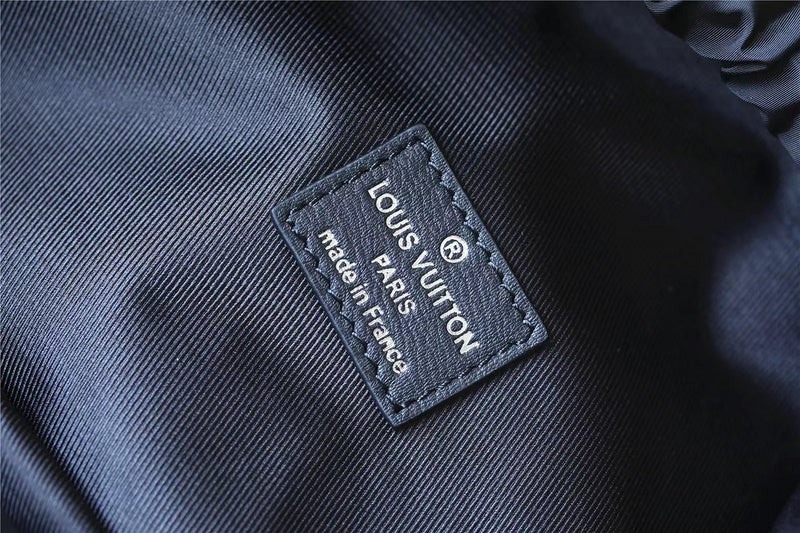 Franco Shops - Louis Vuittons - 9602