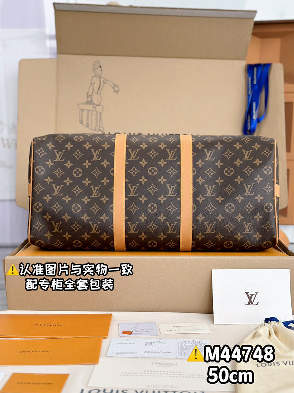 Franco Shops - Louis Vuittons - 15301
