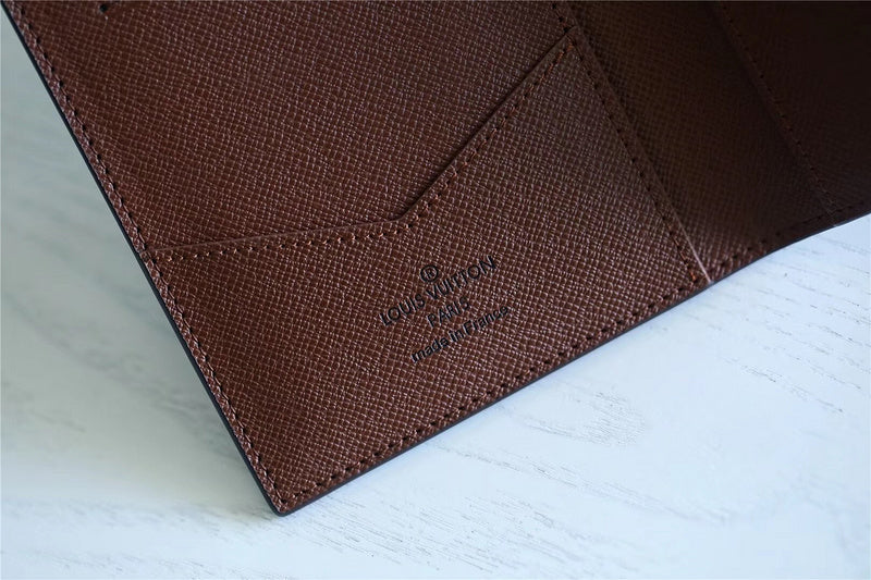 Franco Shops - Louis Vuittons - 9242