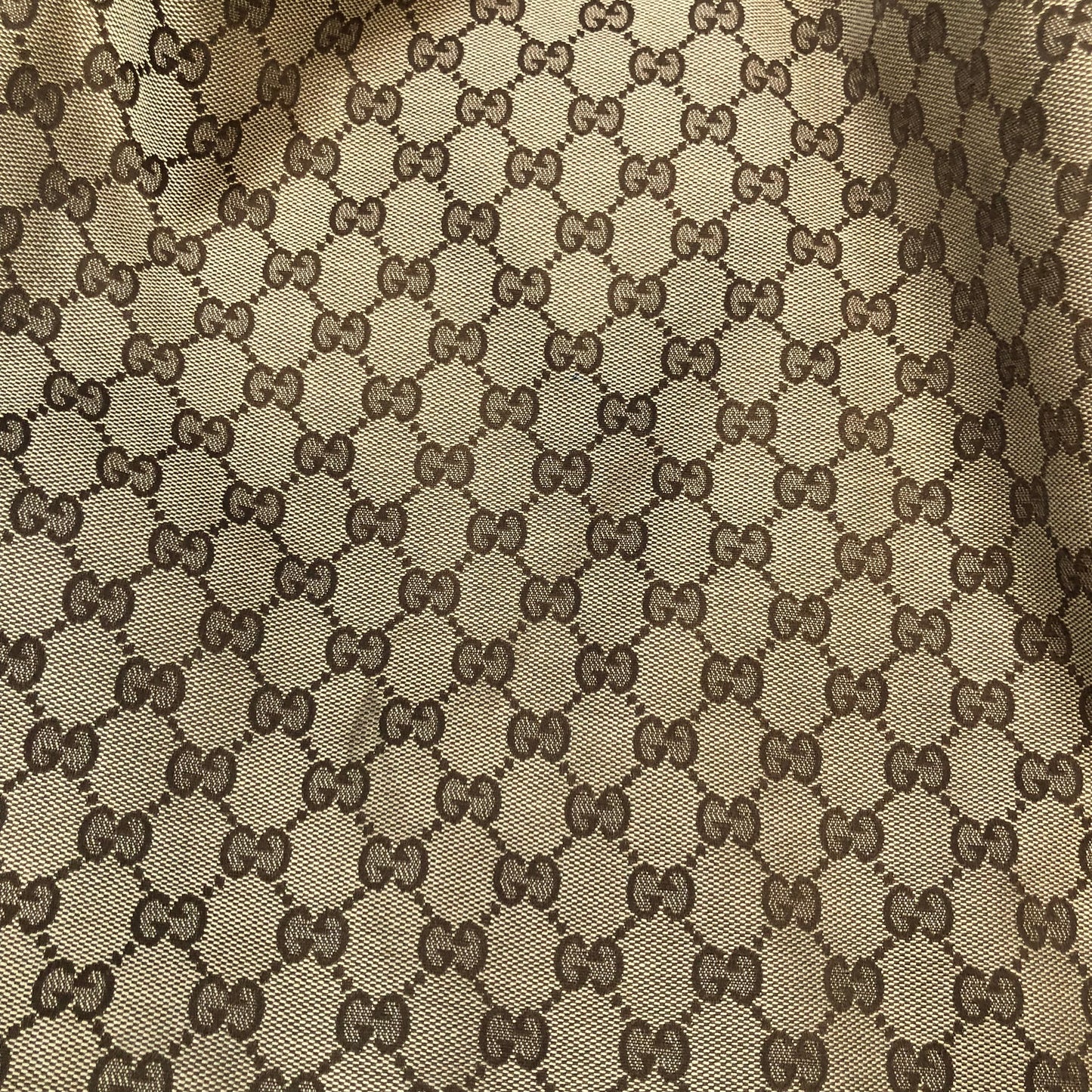 Handbag Designer By Louis Vuitton Size: Large