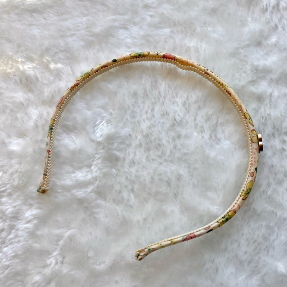 CHANEL Camellia hair band