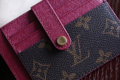 Franco Shops - Louis Vuittons  - 9272