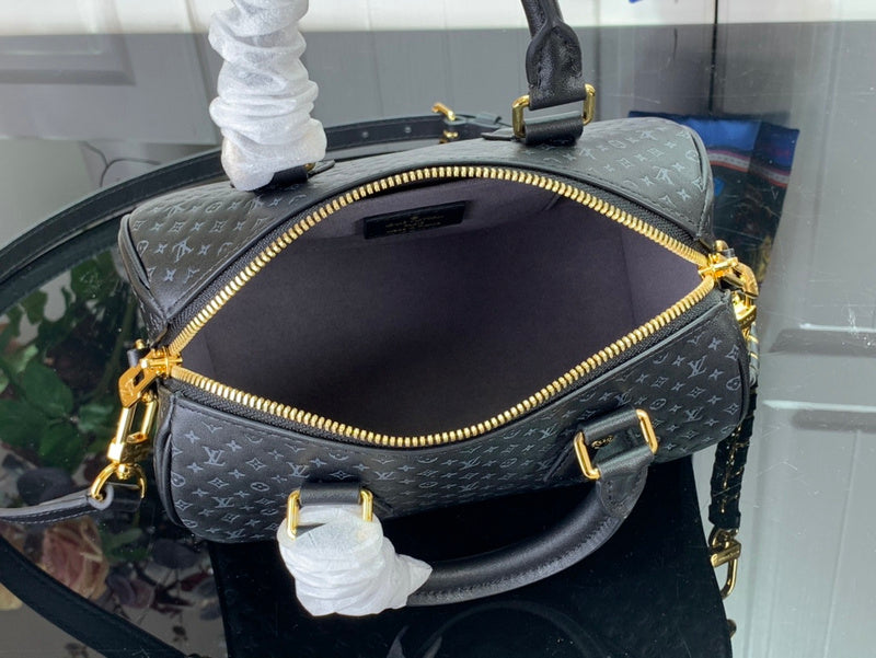 Franco Shops - Louis Vuittons  - 15633