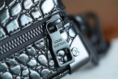 Franco Shops - Louis Vuittons  - 10159