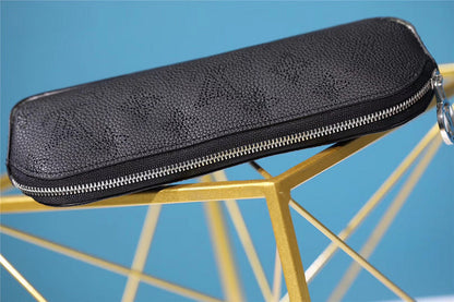 Franco Shops - Louis Vuittons  - 9225