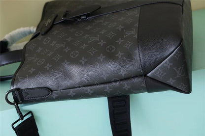 Franco Shops - Louis Vuittons  - 9801