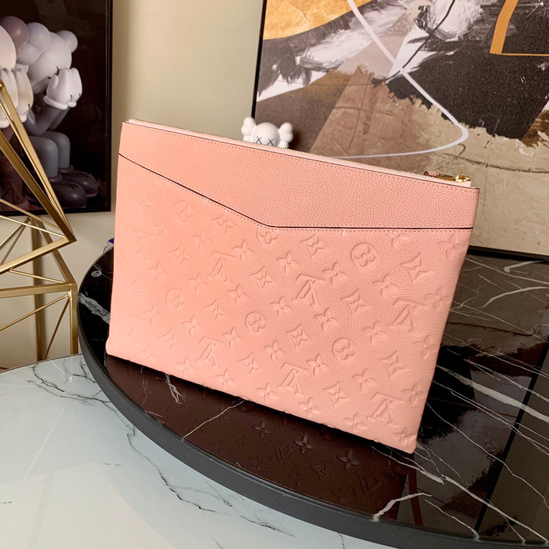 Franco Shops - Louis Vuittons  - 15733