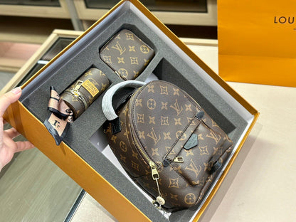 Franco Shops - Louis Vuittons  - 14896