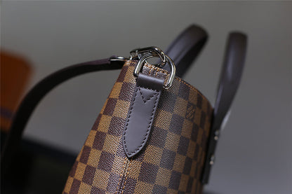 Franco Shops - Louis Vuittons  - 9840