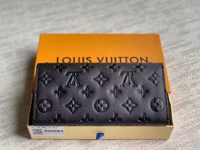 Franco Shops - Louis Vuittons  - 15379