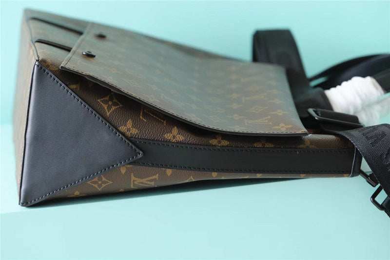 Franco Shops - Louis Vuittons  - 9803