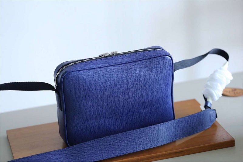 Franco Shops - Louis Vuittons  - 10195