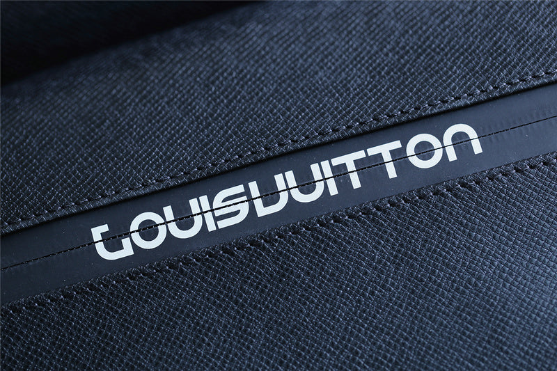 Franco Shops - Louis Vuittons  - 9779