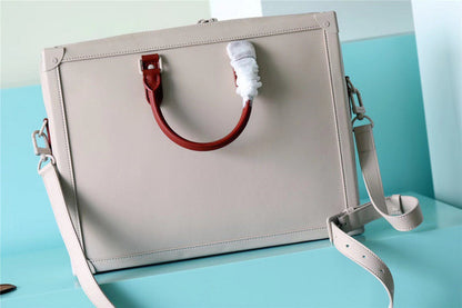 Franco Shops - Louis Vuittons  - 9806