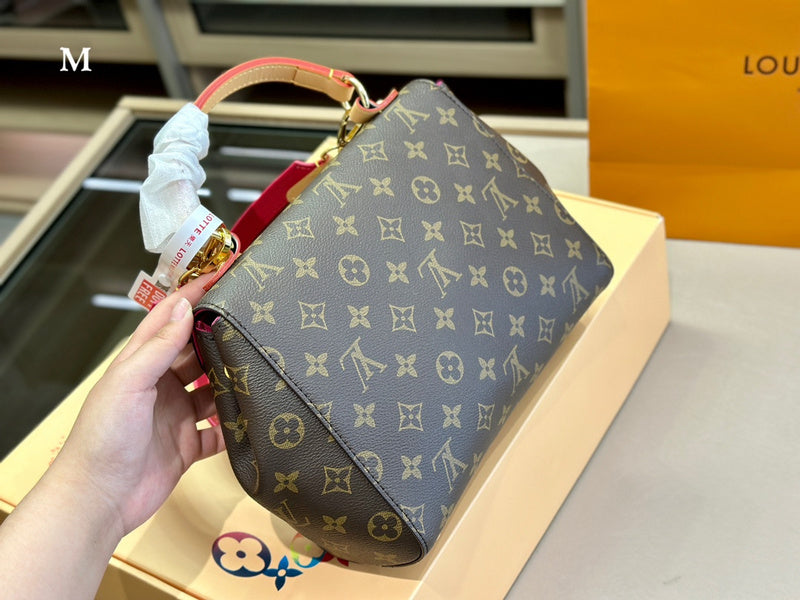 Franco Shops - Louis Vuittons  - 15016