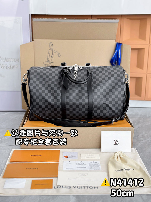 Franco Shops - Louis Vuittons  - 15306