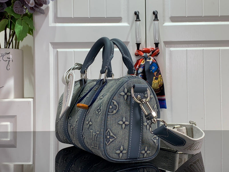 Franco Shops - Louis Vuittons  - 15224