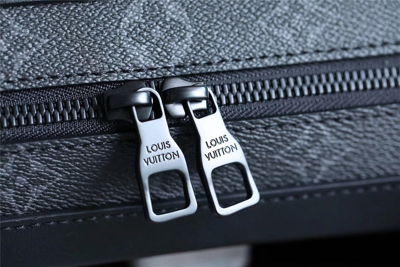 Franco Shops - Louis Vuittons  - 9847