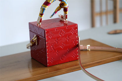 Franco Shops - Louis Vuittons  - 9398
