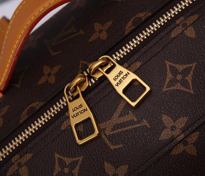Franco Shops - Louis Vuittons  - 15576