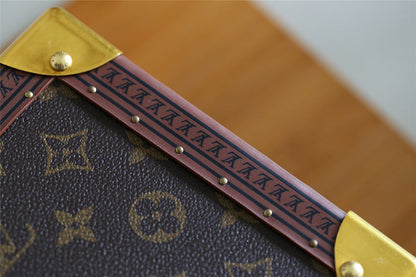 Franco Shops - Louis Vuittons  - 9537
