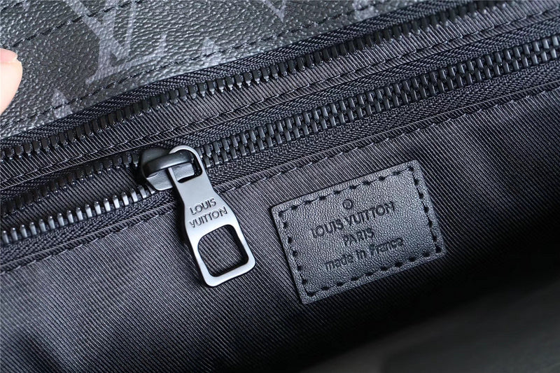 Franco Shops - Louis Vuittons  - 9833