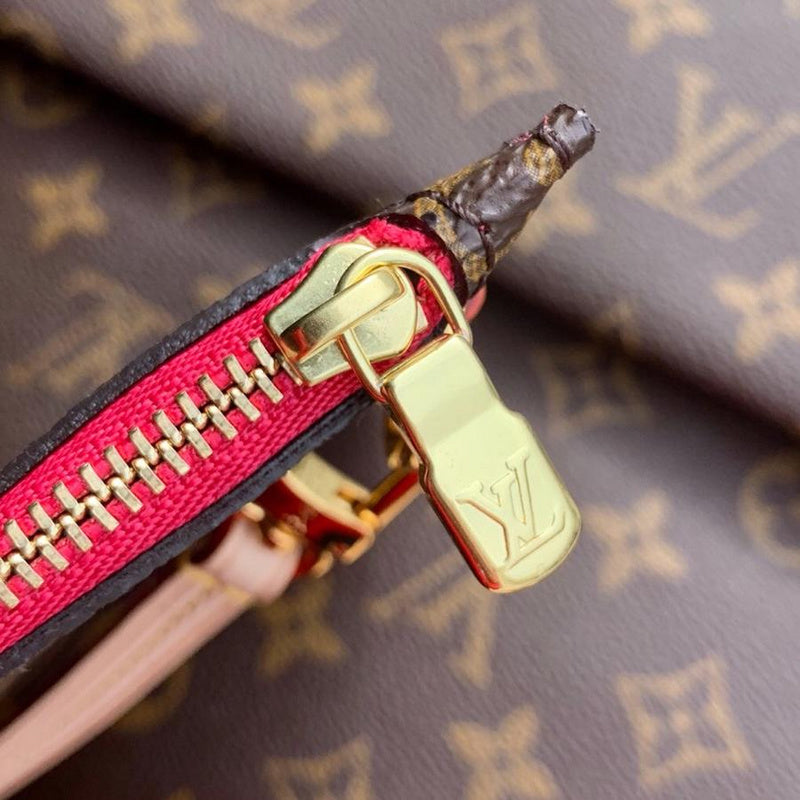 Franco Shops - Louis Vuittons  - 15574