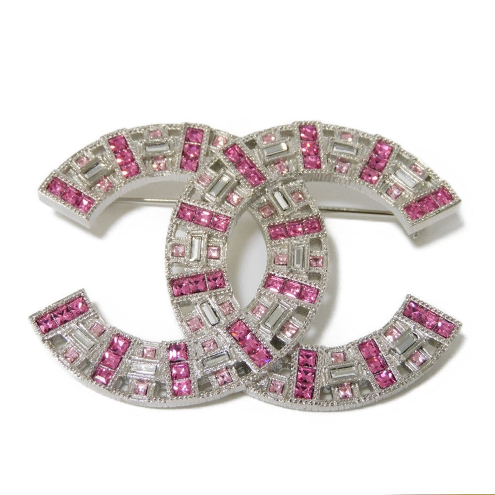 Chanel 30 Pink Elegant Handbag 3