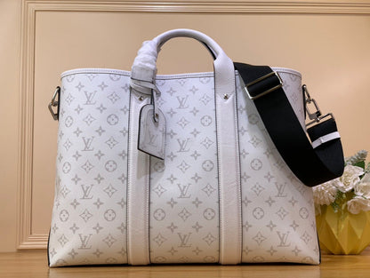 Franco Shops - Louis Vuittons  - 15429