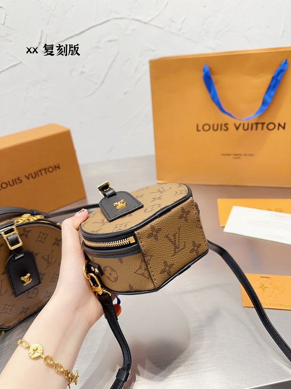 Franco Shops - Louis Vuittons  - 14916
