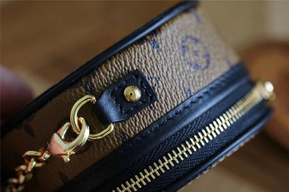 Franco Shops - Louis Vuittons  - 9184