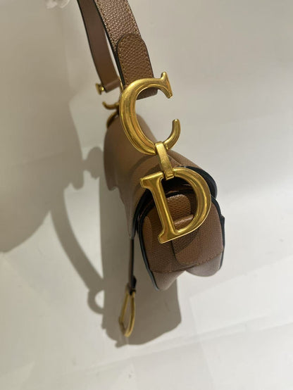 Pre-owned Certified Dior Saddle in Golden Brown Grained Calfskin with Golden Hardware, 2020, w/ dust bag