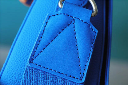 Franco Shops - Louis Vuittons  - 9927