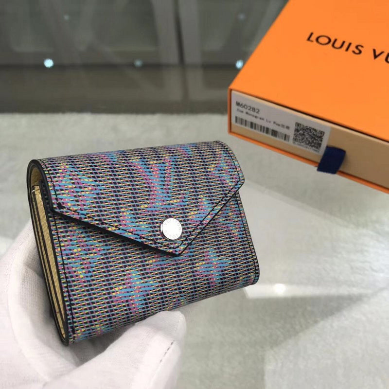 Franco Shops - Louis Vuittons  - 9166