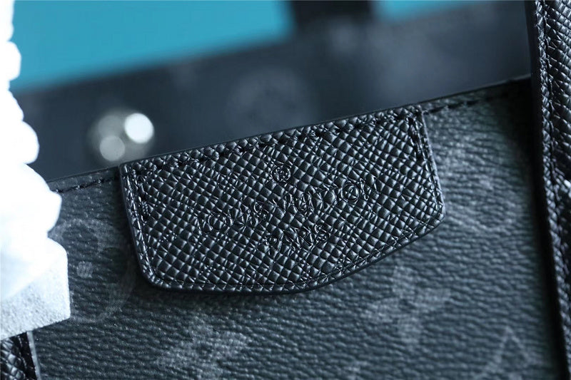Franco Shops - Louis Vuittons  - 9834