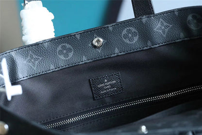Franco Shops - Louis Vuittons  - 9834