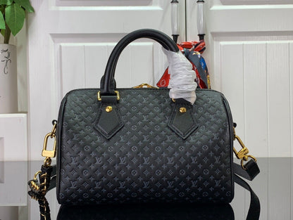 Franco Shops - Louis Vuittons  - 15633