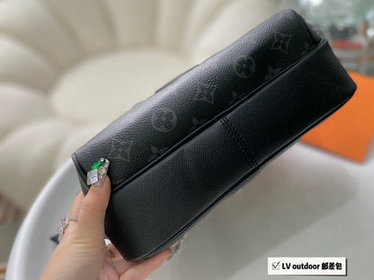 Franco Shops - Louis Vuittons  - 15063