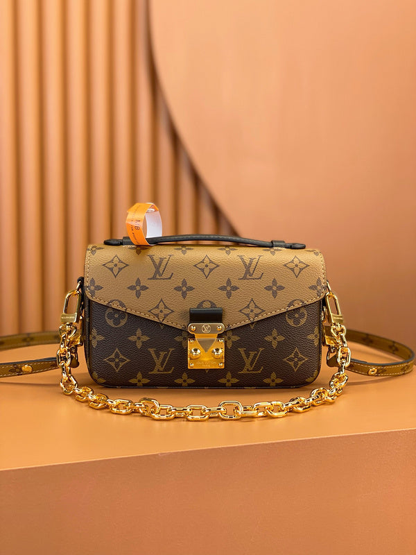 Franco Shops - Louis Vuittons  - 15377