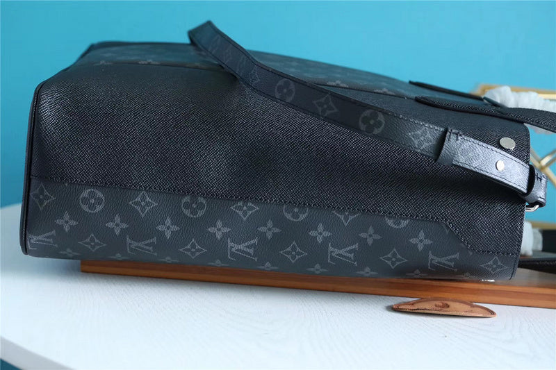 Franco Shops - Louis Vuittons  - 9834