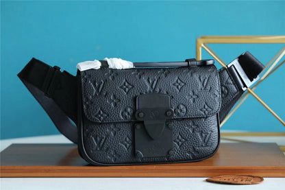 Franco Shops - Louis Vuittons  - 10105