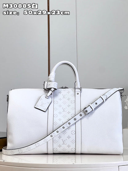 Franco Shops - Louis Vuittons  - 15386