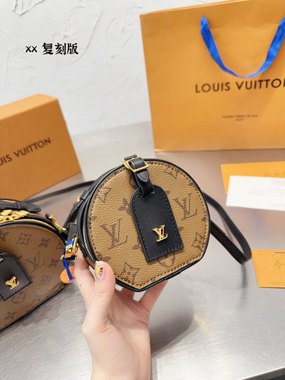 Franco Shops - Louis Vuittons  - 14916
