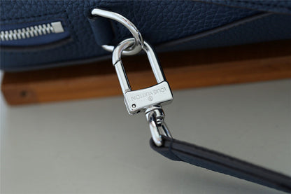Franco Shops - Louis Vuittons  - 9885